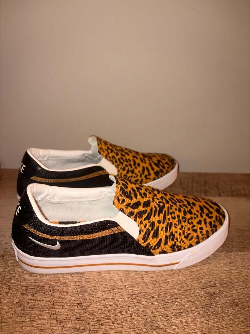Nike Court Legacy Slip-On Cheetah Leopard Print Sneakers DJ5938-001 Women's